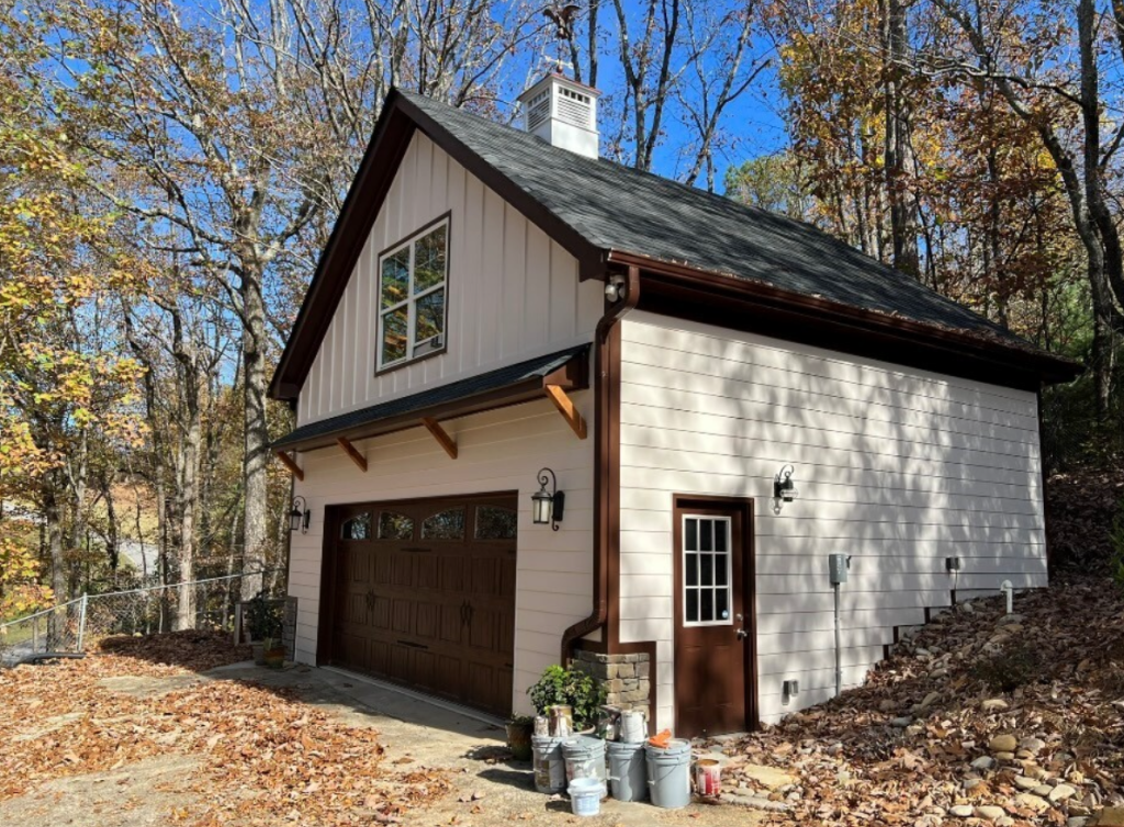 Custom-built detached garage with upstairs loft in Paulding County GA, designed by top-rated North Georgia construction company.